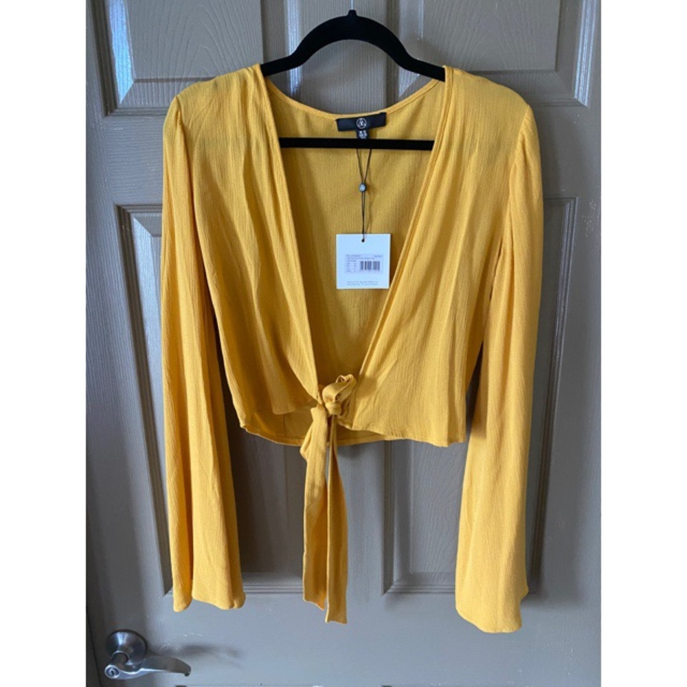 Missguided tie shirt